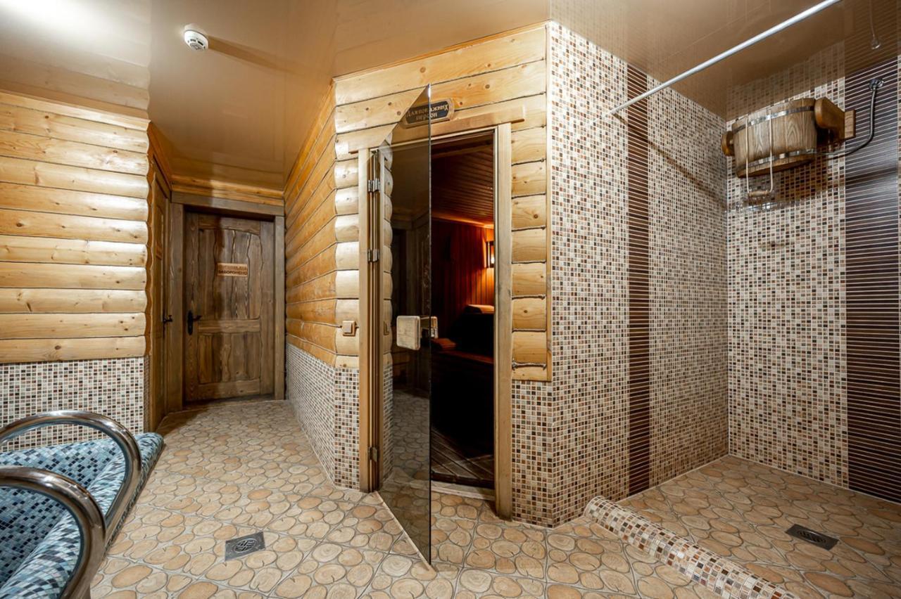 Tatariv Deluxe Hotel Luaran gambar